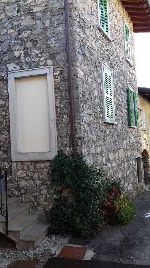 فيلا La Casa Delle Fate Solto Collina المظهر الخارجي الصورة