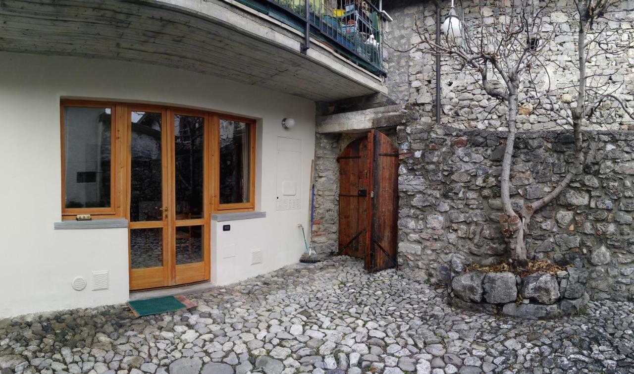 فيلا La Casa Delle Fate Solto Collina المظهر الخارجي الصورة